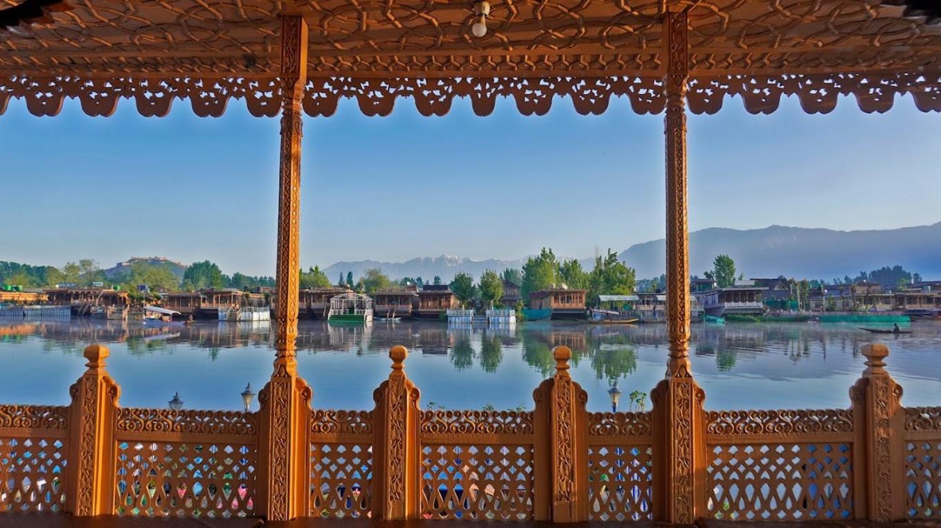 Mossess Group Of Houseboats Hotel Srīnagar Exterior foto